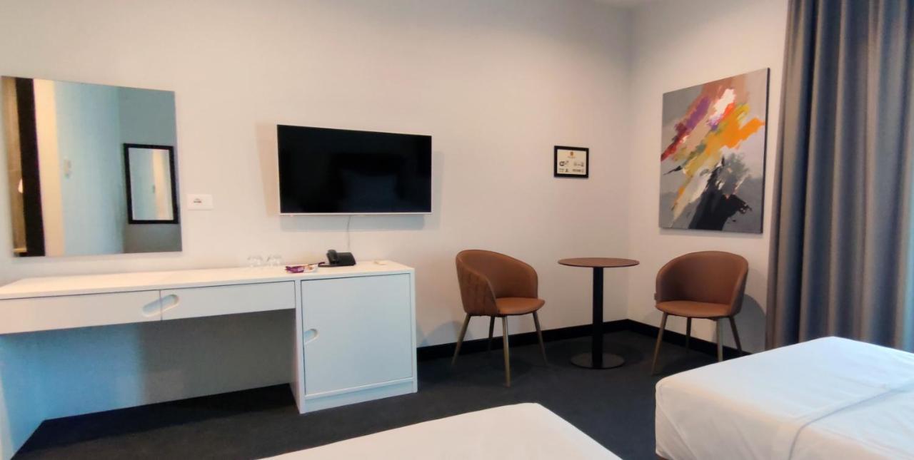 Hotel Delta Premium Durrës Eksteriør billede