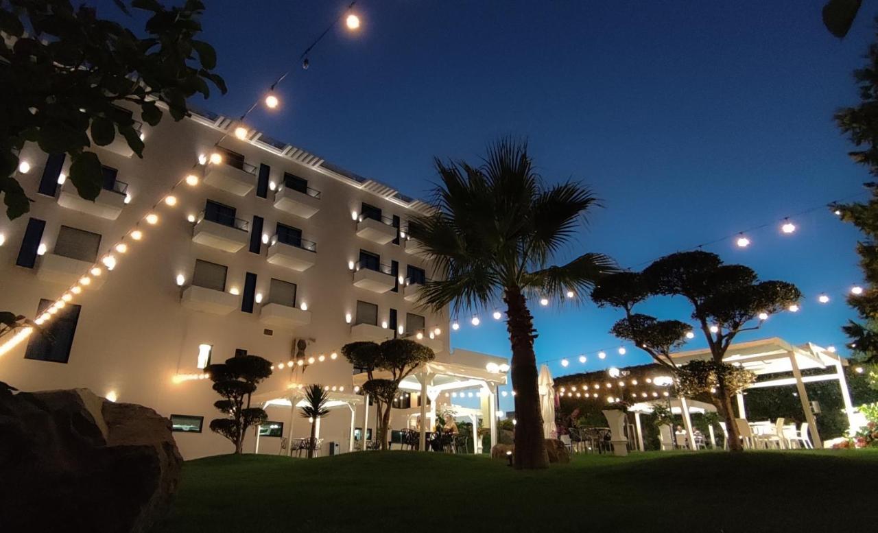 Hotel Delta Premium Jube Eksteriør billede