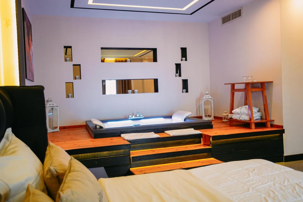 Hotel Delta Premium Durrës Eksteriør billede